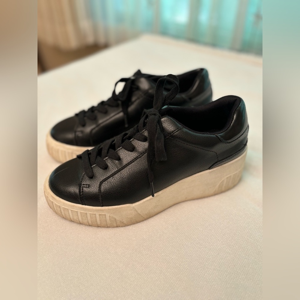 Steve Madden Black Leather Platform Sneakers with Cream Platform